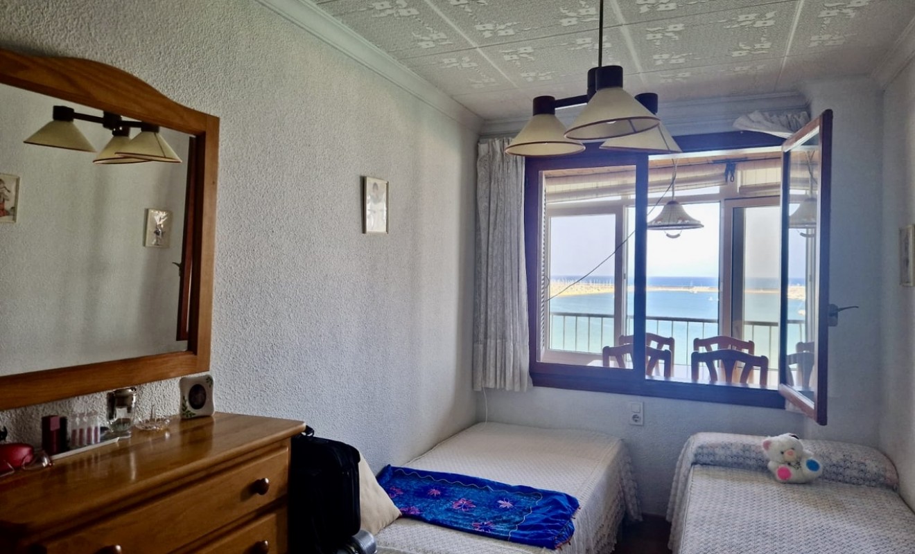 Wederverkoop - Appartement - Torrevieja - torrevieja