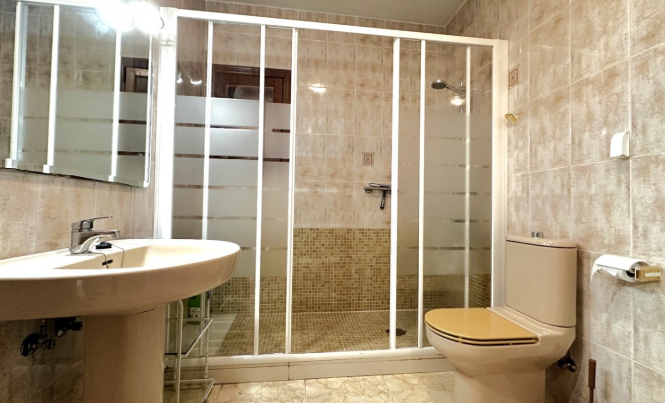 Sale - Bungalow - Orihuela - Costa Blanca Sur