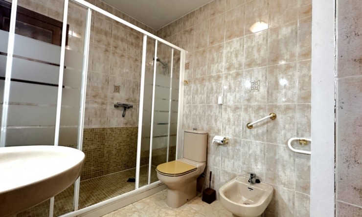 Sale - Bungalow - Orihuela - Costa Blanca Sur