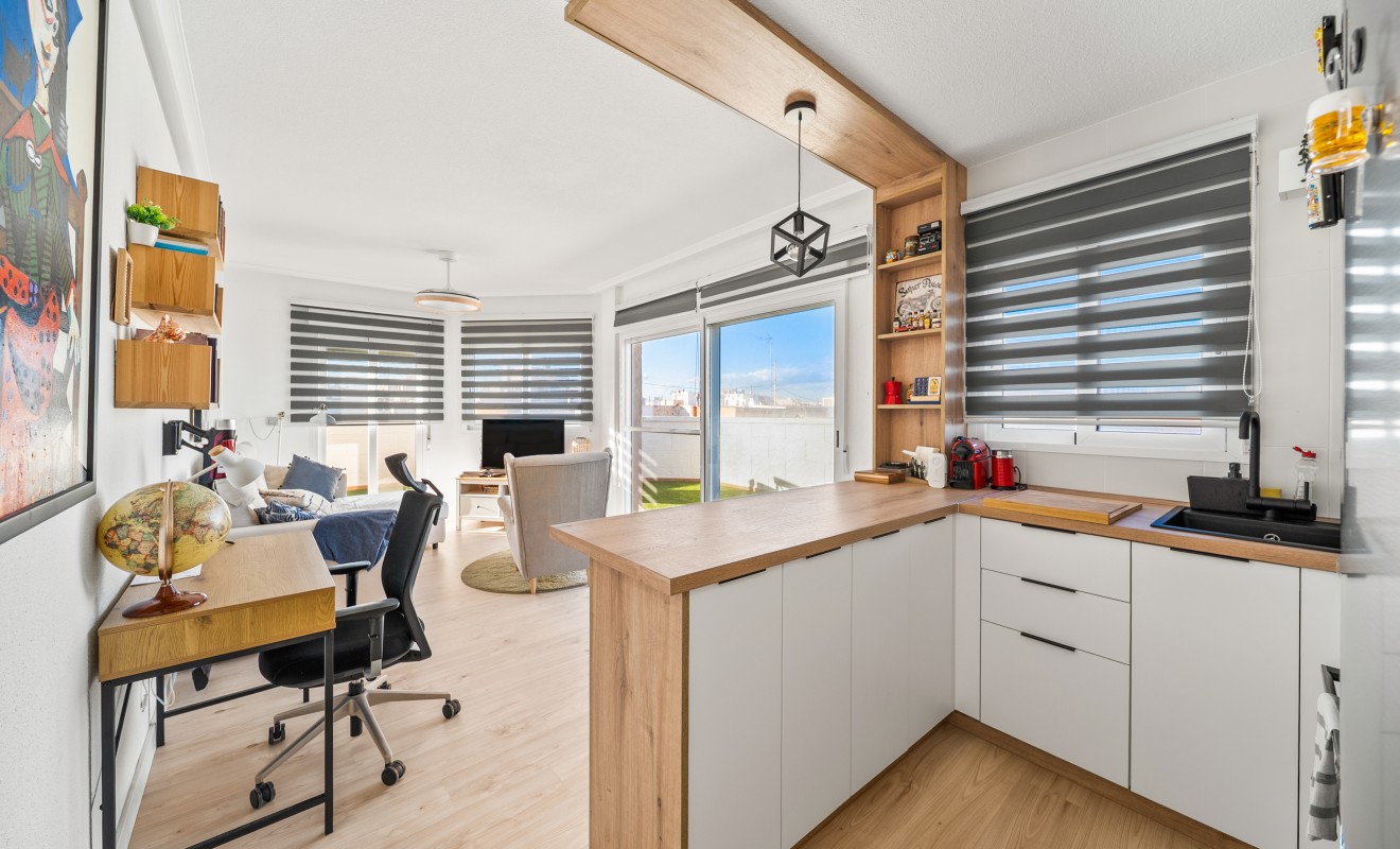 Sale - Atico - Torrevieja - La Mata