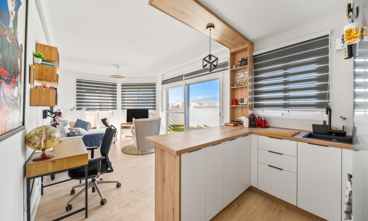 Sale - Atico - Torrevieja - La Mata