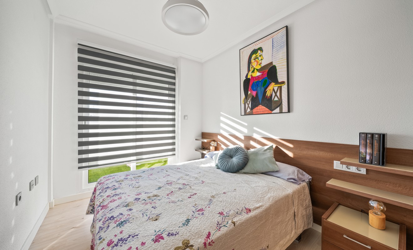 Sale - Atico - Torrevieja - La Mata