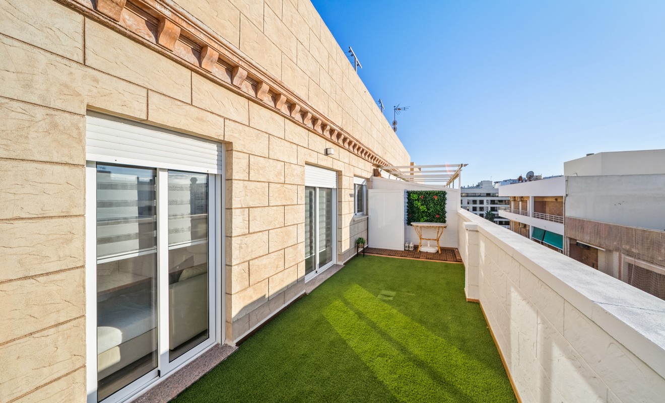 Sale - Atico - Torrevieja - La Mata