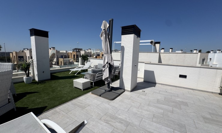 Sale - Villa - Lomas de Cabo Roig