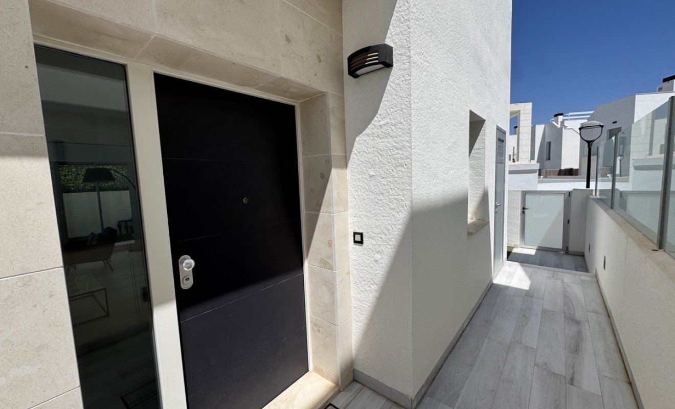 Sale - Villa - Lomas de Cabo Roig