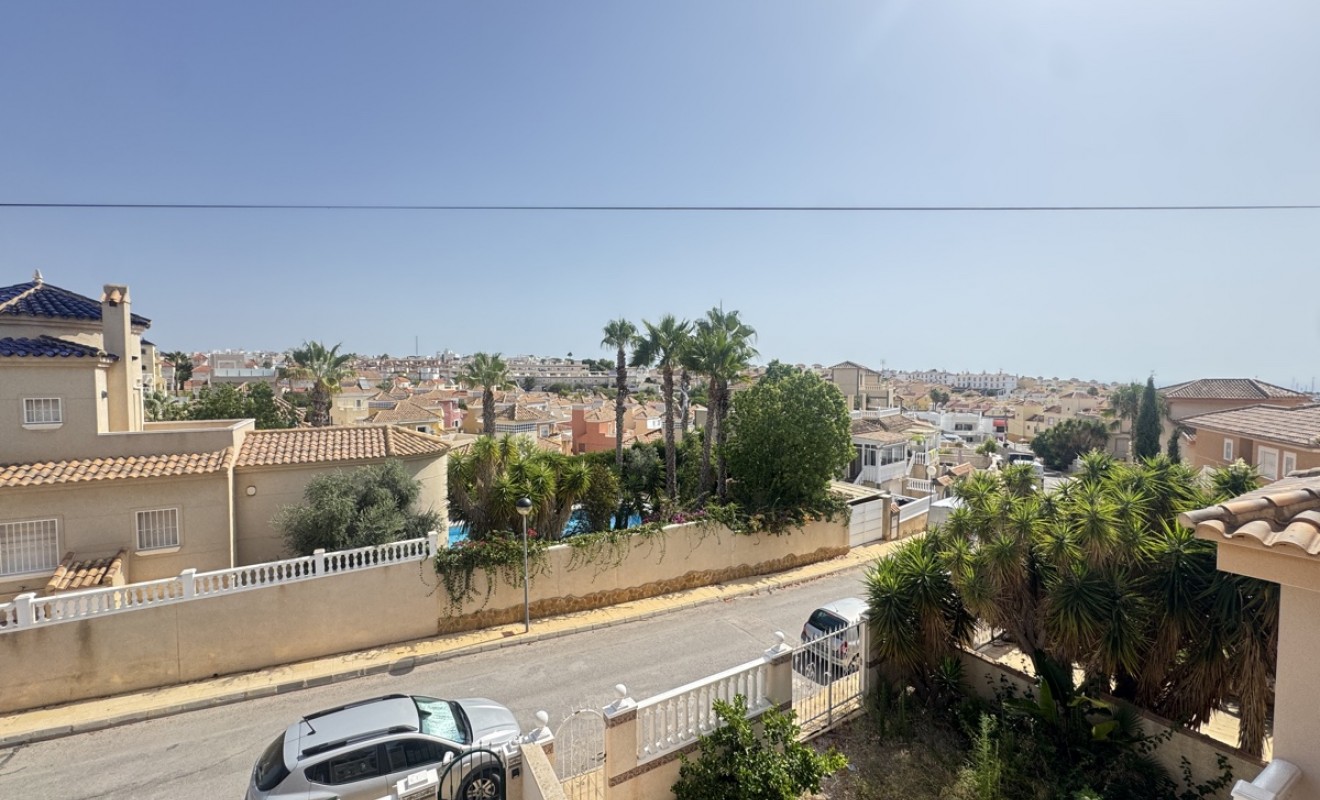 Sale - Villa - Villamartín