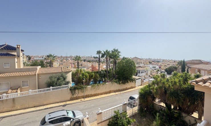 Sale - Villa - Villamartín