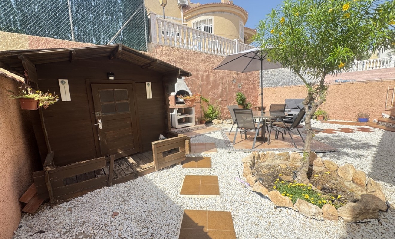 Sale - Villa - Villamartín