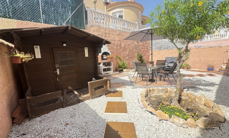 Sale - Villa - Villamartín