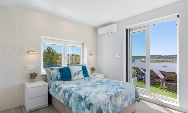 Sale - Villa - Torremendo