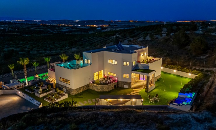 Sale - Villa - Torremendo