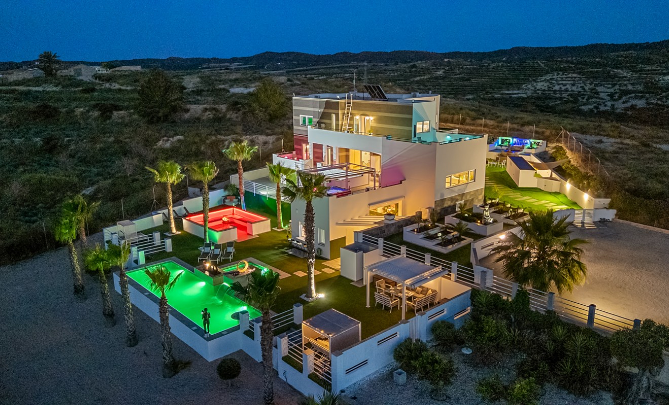 Sale - Villa - Torremendo