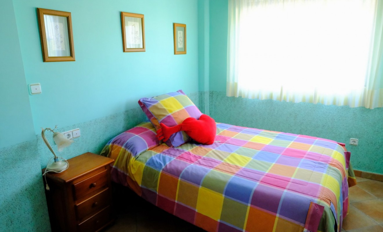 Wederverkoop - Finca - Orihuela