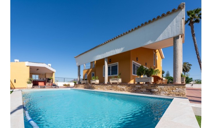 Wederverkoop - Finca - Orihuela