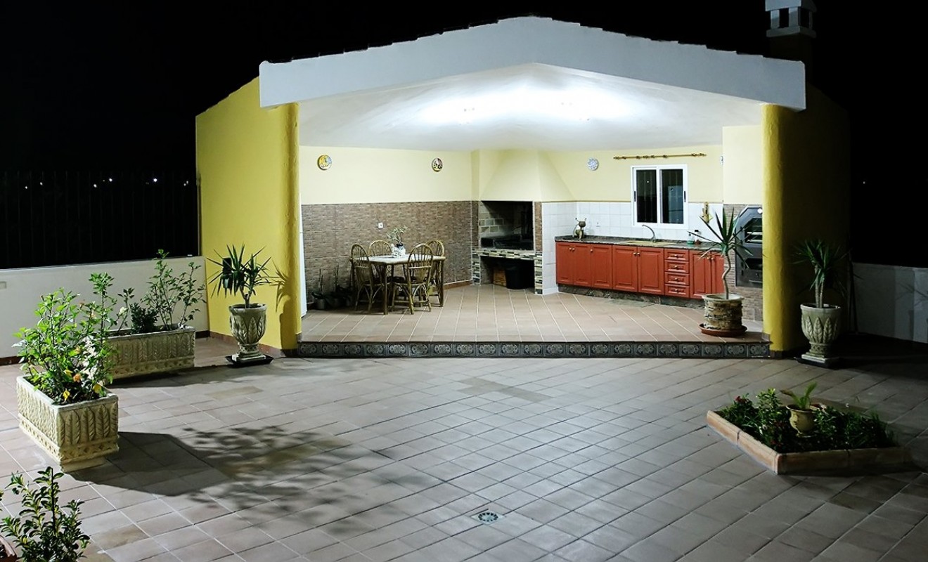 Wederverkoop - Finca - Orihuela