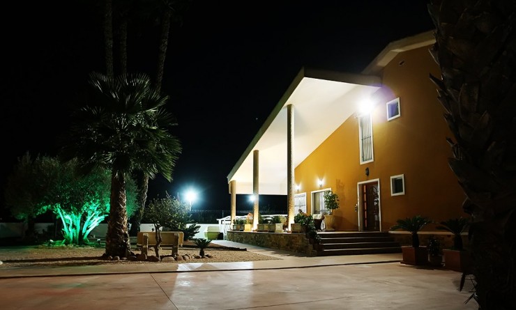 Wederverkoop - Finca - Orihuela