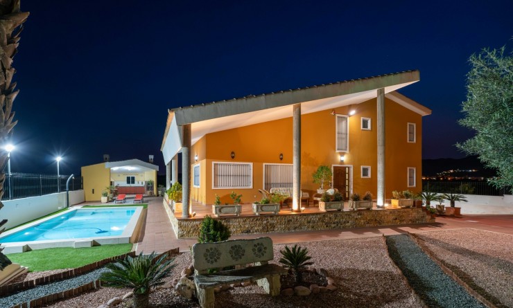 Wederverkoop - Finca - Orihuela