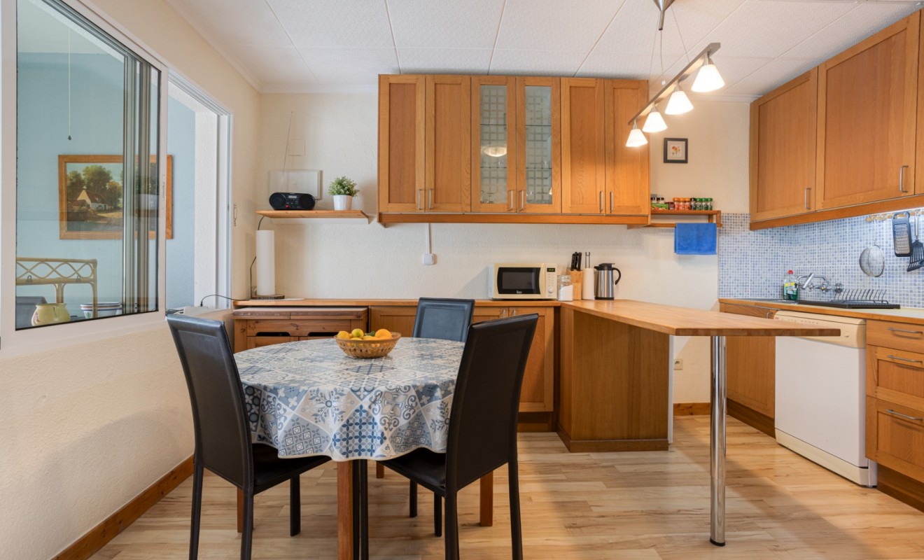 Sale - Terraced house / Townhouse - Torrevieja - La siesta