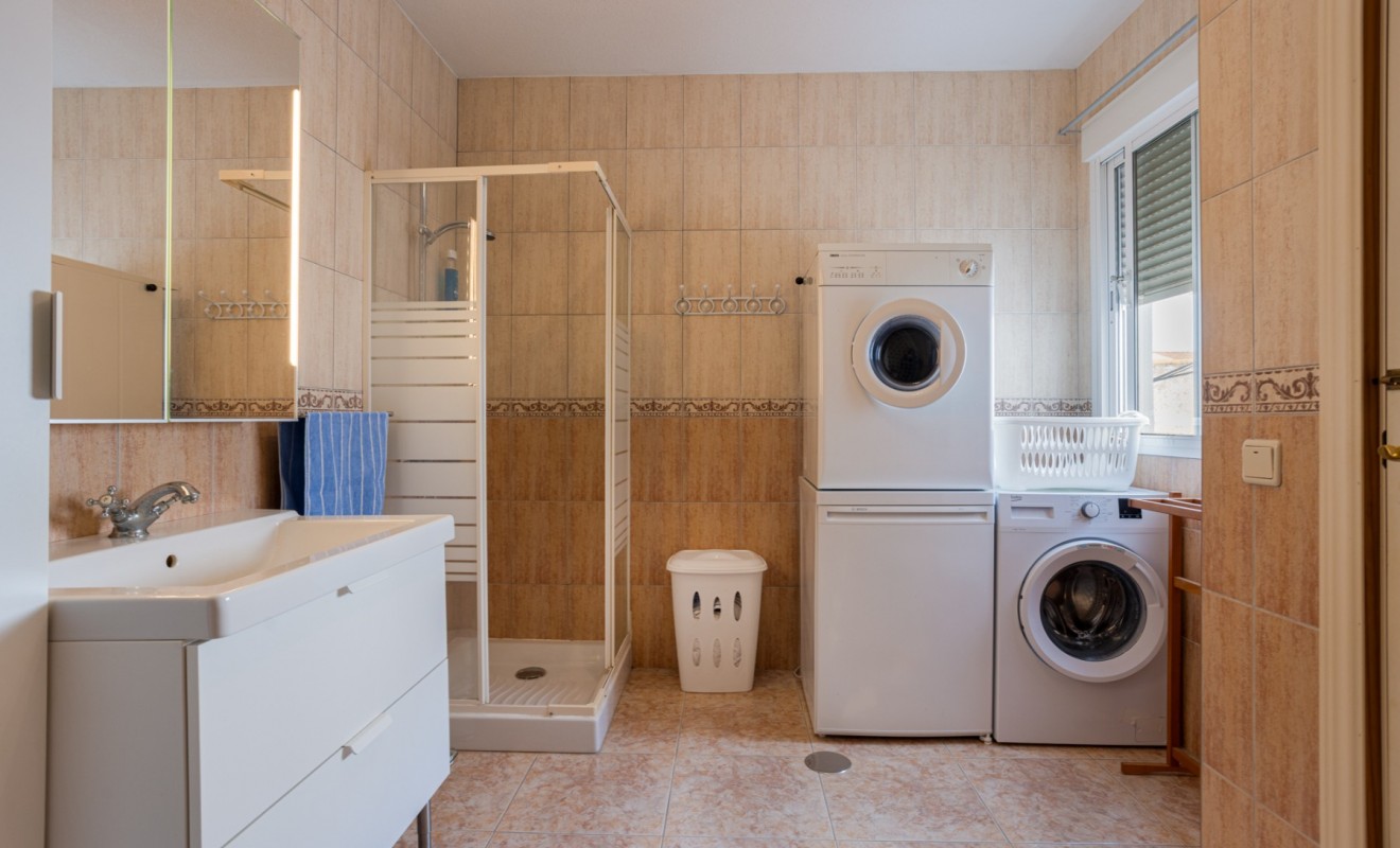 Sale - Terraced house / Townhouse - Torrevieja - La siesta