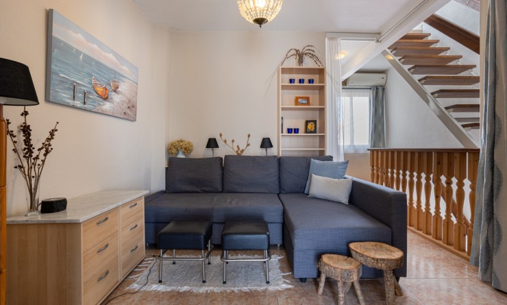 Sale - Terraced house / Townhouse - Torrevieja - La siesta