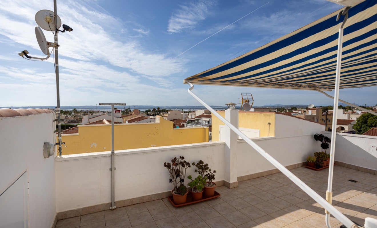 Sale - Terraced house / Townhouse - Torrevieja - La siesta