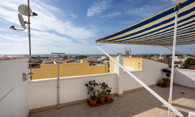 Sale - Terraced house / Townhouse - Torrevieja - La siesta