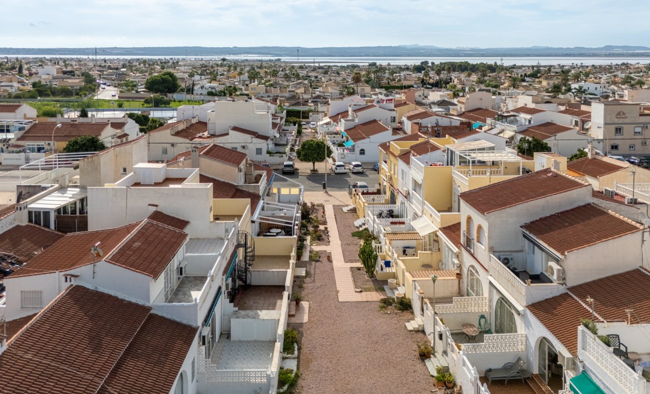 Sale - Terraced house / Townhouse - Torrevieja - La siesta