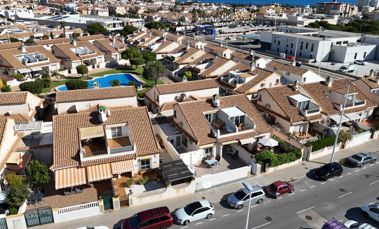 Sale - Bungalow - La Zenia