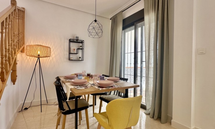 Wederverkoop - Herenhuis - San Miguel de Salinas