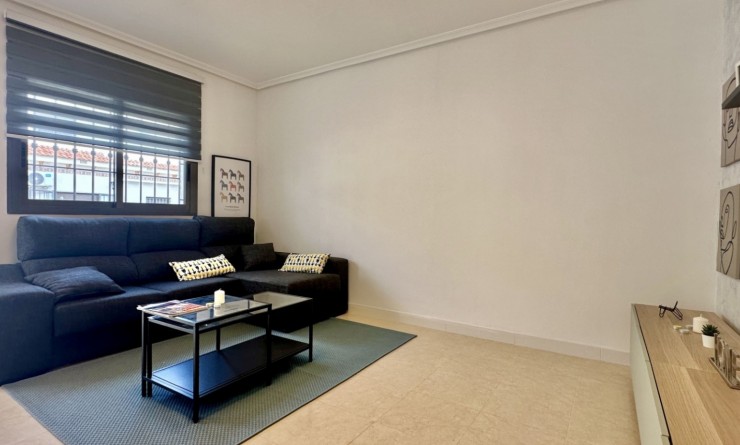 Wederverkoop - Herenhuis - San Miguel de Salinas