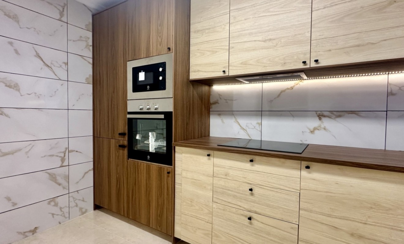 Wederverkoop - Herenhuis - San Miguel de Salinas