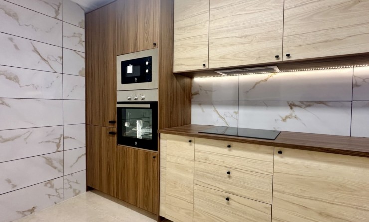 Wederverkoop - Herenhuis - San Miguel de Salinas