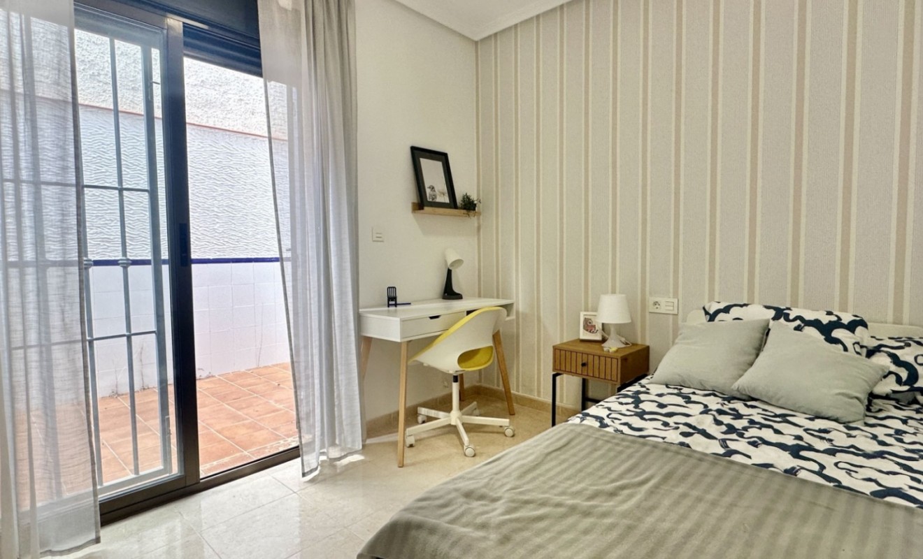 Wederverkoop - Herenhuis - San Miguel de Salinas