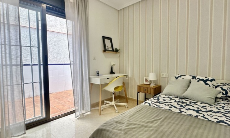 Wederverkoop - Herenhuis - San Miguel de Salinas