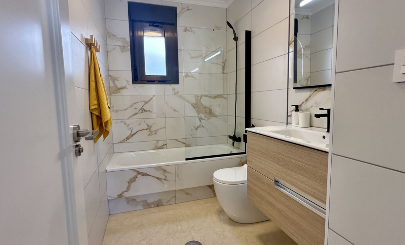 Wederverkoop - Herenhuis - San Miguel de Salinas