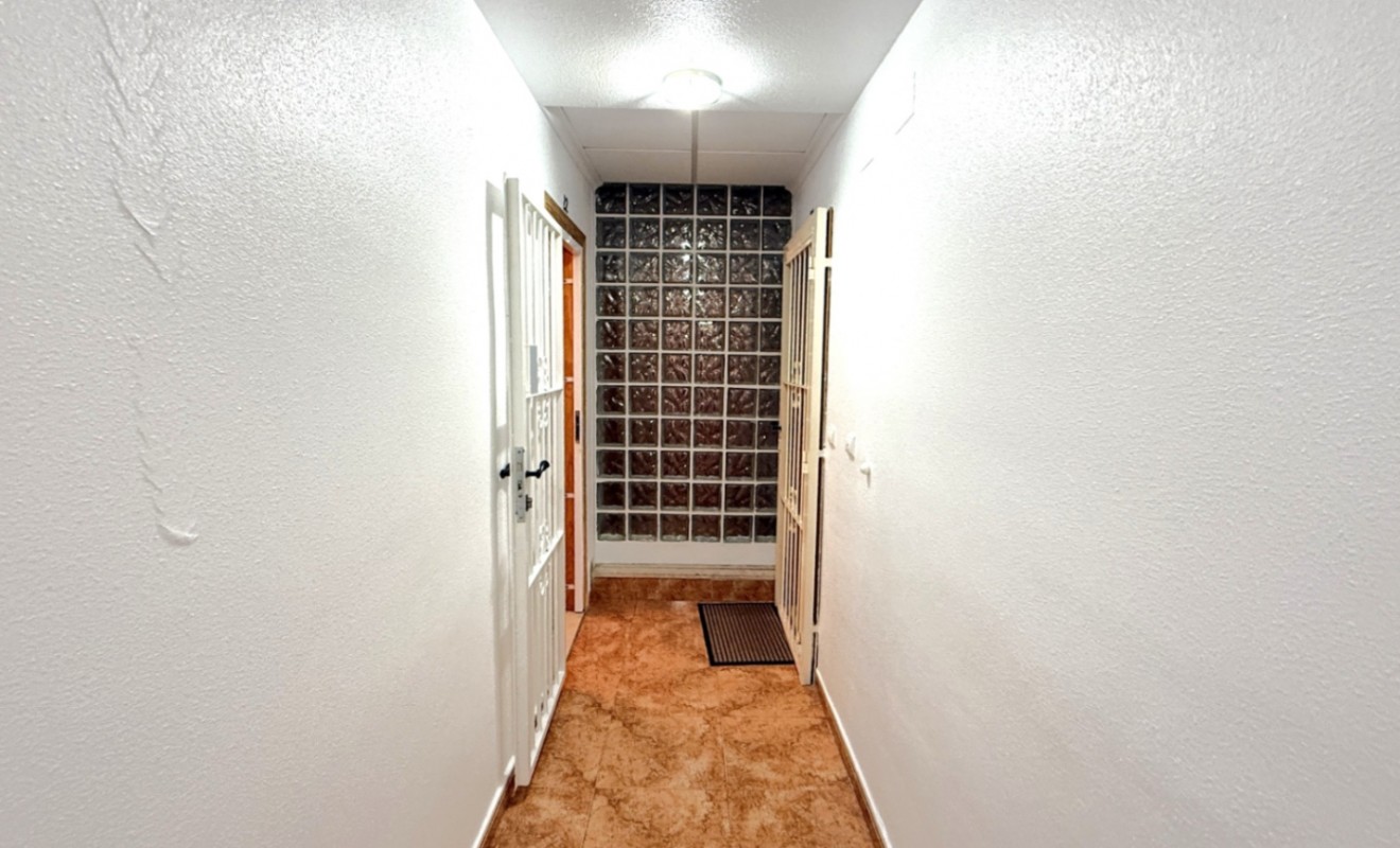 Wederverkoop - Appartement - Torrevieja - Costa Blanca Sur