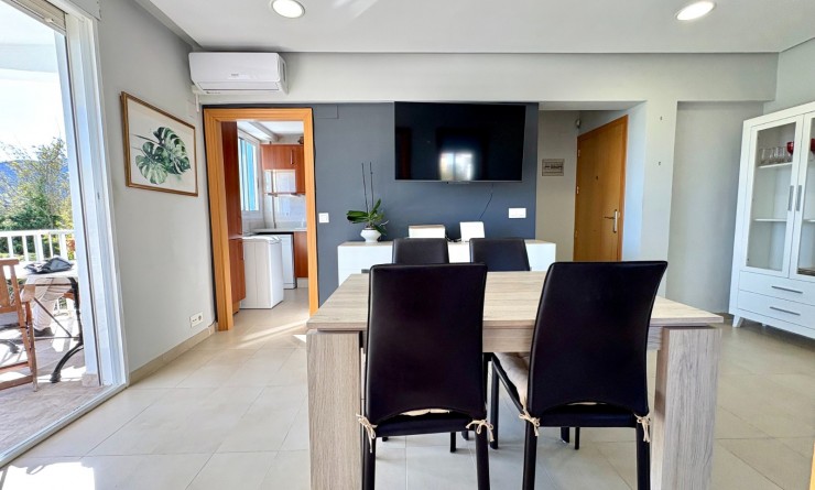 Wederverkoop - Apartment / flat - Denia - Les Marines - Las Marinas