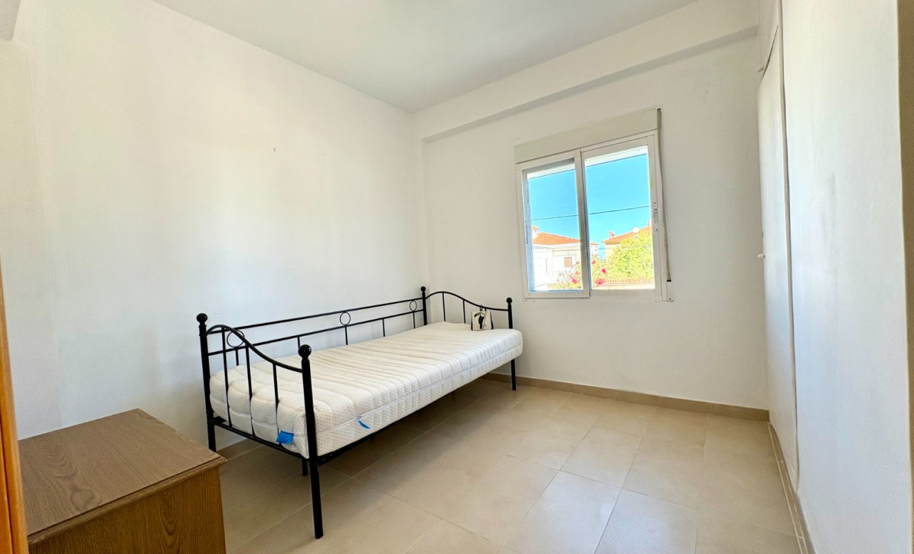 Wederverkoop - Apartment / flat - Denia - Les Marines - Las Marinas