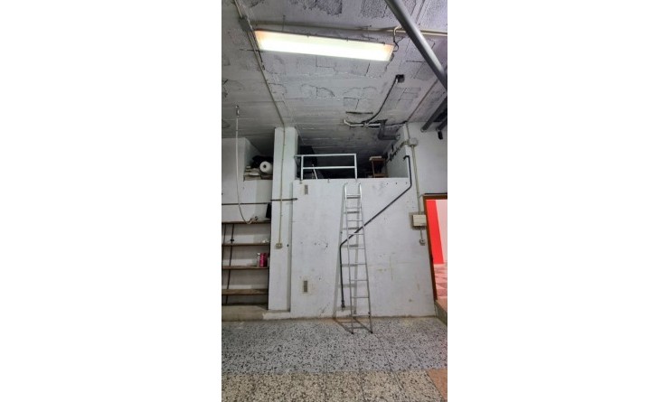 Revente - Local - Villajoyosa