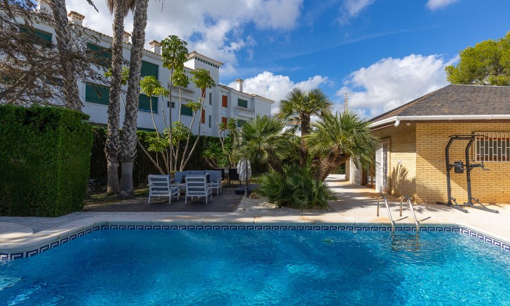 Wederverkoop - Villa - Orihuela Costa - Las Filipinas