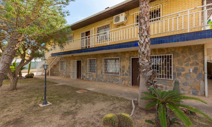 Wederverkoop - Villa - Orihuela Costa - Las Filipinas