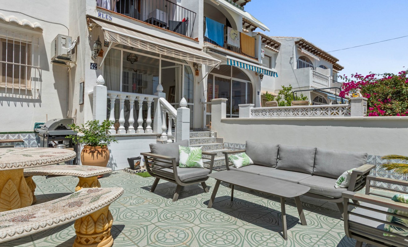 Sale - Bungalow - Torrevieja - Lago jardin