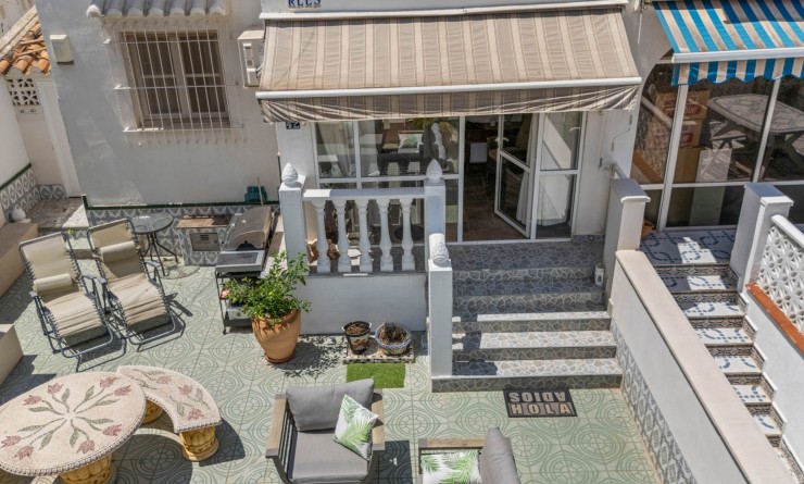 Sale - Bungalow - Torrevieja - Lago jardin