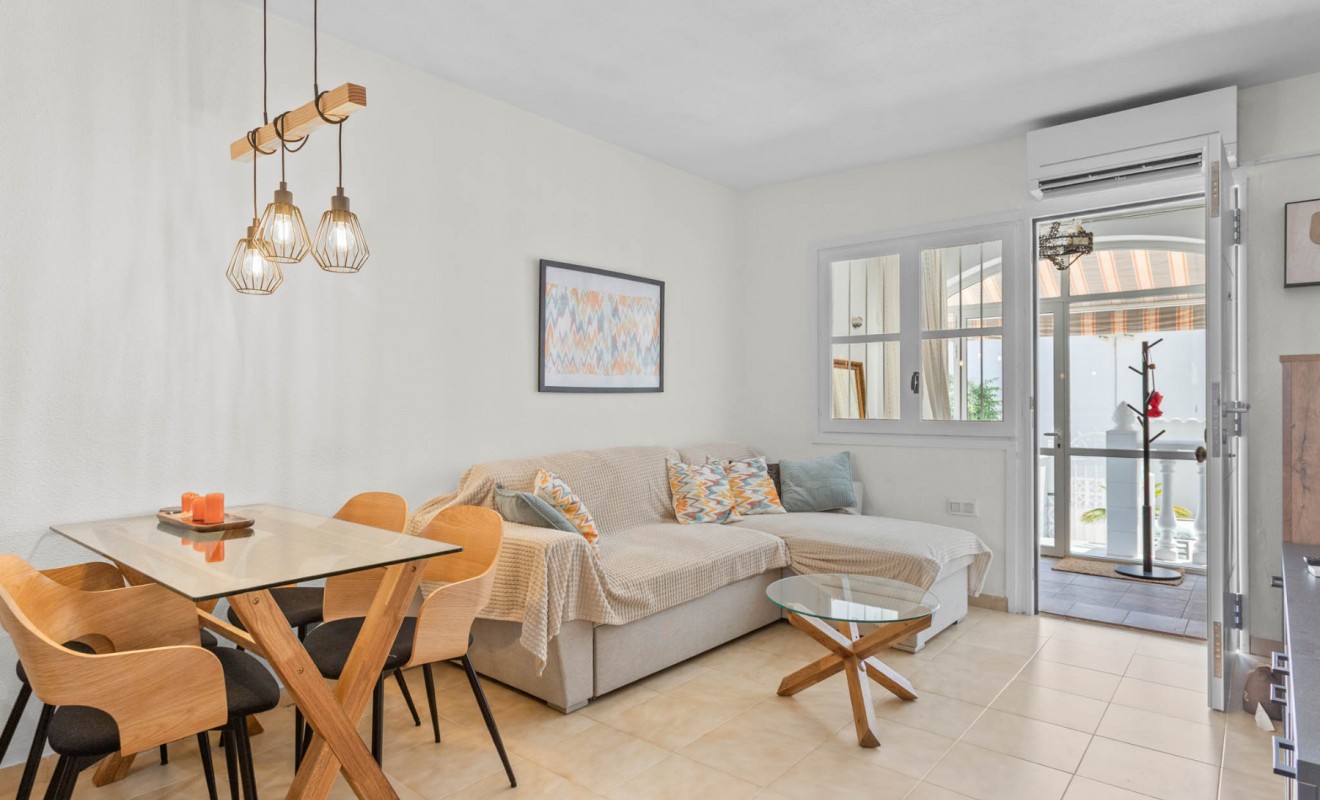 Sale - Bungalow - Torrevieja - Lago jardin