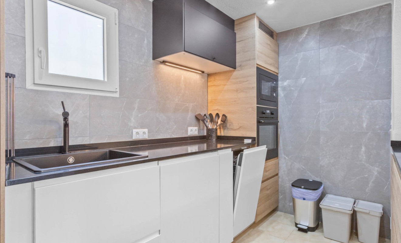 Sale - Bungalow - Torrevieja - Lago jardin