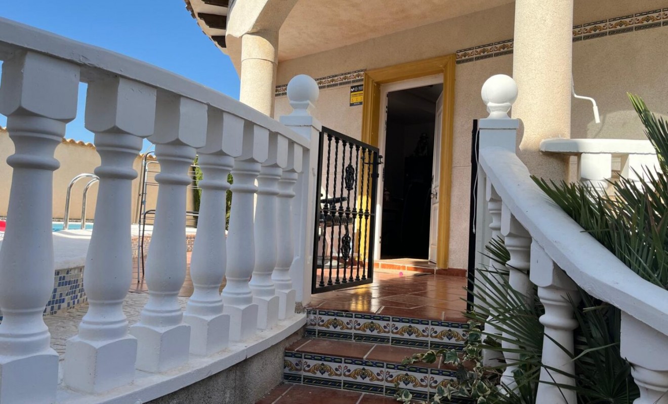 Sale - Detached villa - Playa Flamenca