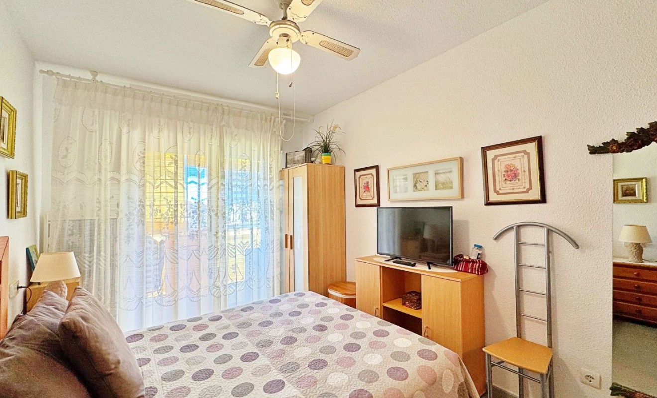 Sale - Apartment - Torrevieja - Rocio del mar