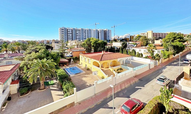 Sale - Apartment - Torrevieja - Rocio del mar