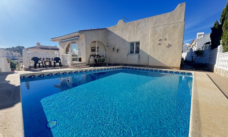 Wederverkoop - Villa - Villamartín