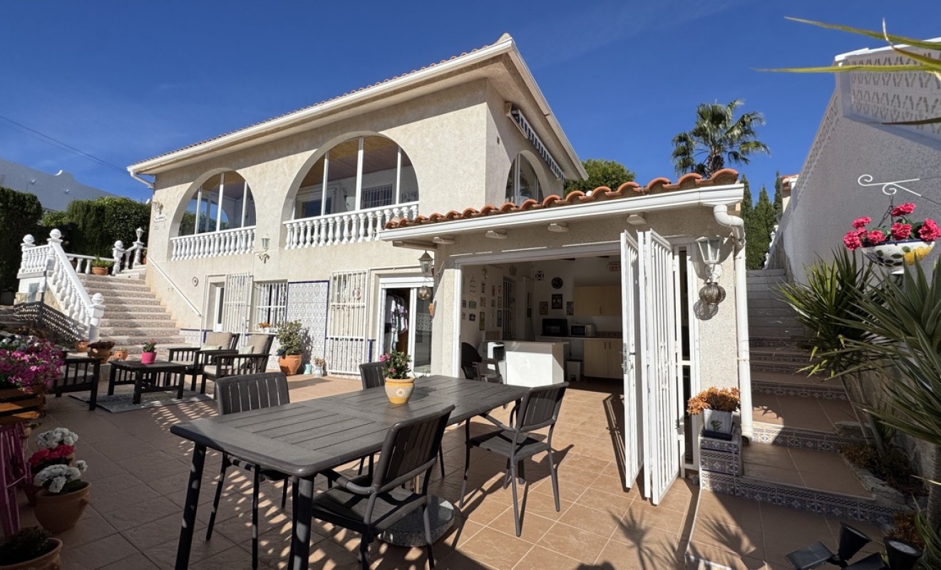 Wederverkoop - Villa - Villamartín